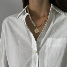 Load image into Gallery viewer, Vintage Pearl Stitching Necklace
