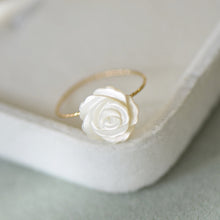 Load image into Gallery viewer, White Rose Mother-of-pearl Ring
