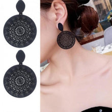 Load image into Gallery viewer, Temperament Hollow-out Pattern Pendant Earrings
